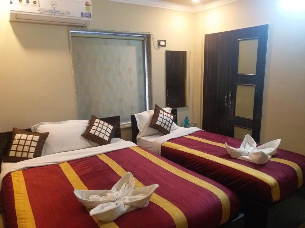 Recline Hotel And Restaurant Gauripur Екстериор снимка