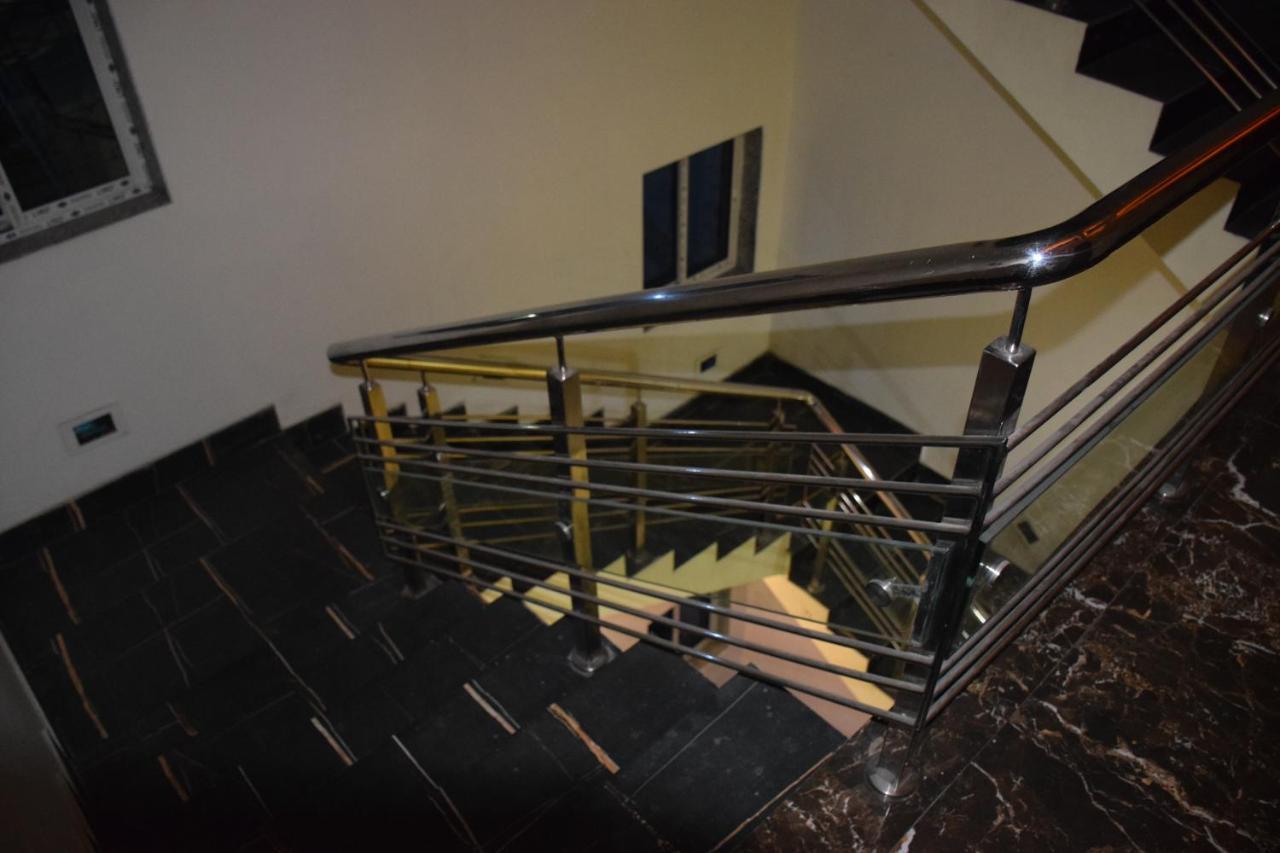 Recline Hotel And Restaurant Gauripur Екстериор снимка
