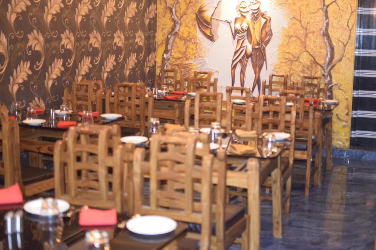 Recline Hotel And Restaurant Gauripur Екстериор снимка